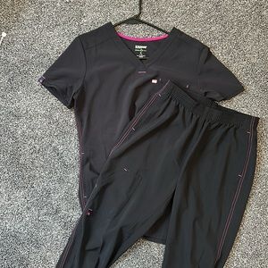 Scrub star scrub set. Jogger pants (XS) and three pocket top (S)